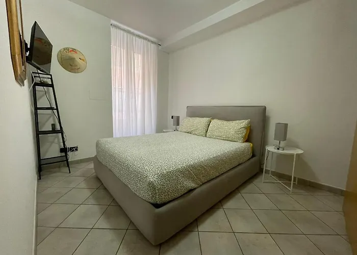 Casa Celeste, Bilocale Nel Pieno Centro Di Alassio